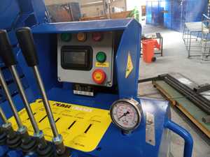 Hydraulic <b>marine</b> deck crane for ship with load monitoring system and remote control - Product Image 6