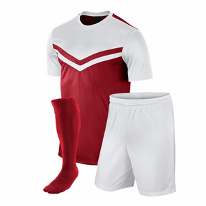 Uniforme de fútbol personalizado más barato de nuevo diseño - Product Image 1