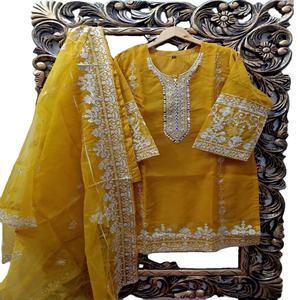 ชุดเดรสผ้าโปร่งบางสไตล์ปากีสถานสำหรับผู้หญิงชุดเดรสคาเมซจากปากีสถาน - Product Image 1