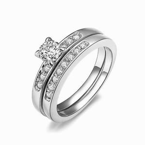 Ensemble de bagues de mariage en or blanc 10K Bagues en diamant élégantes pour les mariées et les mariés 0.60TCW Diamant véritable rond - Product Image 1