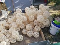 Lampu Bola Kayu Buatan Tangan Vietdelta Model Ms. Nicky (+84) 971 879 377 Tidak Beracun Berkualitas Tinggi Ukuran 6-8-10-12-15-30 Ho Chi Minh