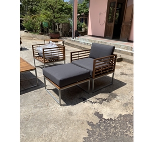 Ensemble de canapés en bois modernes de luxe Tissu extensible et bien conçu pour les meubles de salon Disponible en t Outdoorfurniturevietnam.com - Product Image 1
