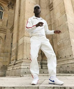 Custom Wholesale Plain Sweat Suit High Quality Tracksuit Mens Sweatsuit - Product Image 2