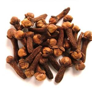 Huile Essentielle Pure de Clou de Girofle et d'Arbre à Thé 100% Naturelle Distillée à la Vapeur Certifiée GMP Indonésie Revitalisant Cutané - Product Image 1