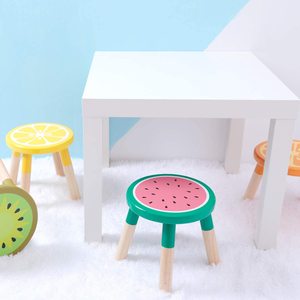 Tabouret en bois peint à la main avec motif tranche d'orange, quatre pieds, mobilier moderne pour la maison, pour enfants et l'école - Product Image 6