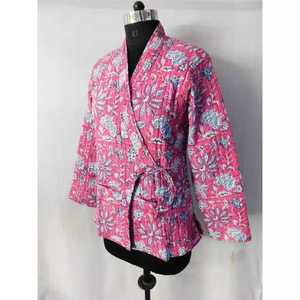 Veste réversible matelassée en coton pour femmes, imprimée à la main, avec 2 poches, pour l'automne, l'hiver et le printemps, veste matelassée faite à la main - Product Image 5