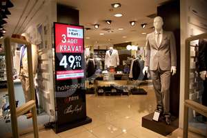 Kiosco Digital con Pantalla LCD TFT para Exteriores PARYA, con Brillo de 500 cd/m², Tiempo de Respuesta de 5 ms, Relación de Contraste de 5000:1, 1 Año de Garantía - Product Image 4