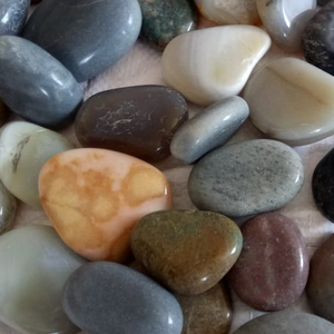 Adoquines y Guijarros de Piedra Natural de Alta Calidad de 15-30 mm, Diseño Moderno, Excelente Pulido para Decoración de Hoteles con Garantía de Más de 5 Años - Product Image 4