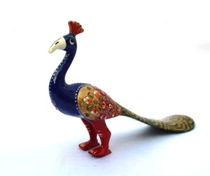 Nirmala Handicrafts - Figura Decorativa de Metal Colorida Hecha a Mano, Modelo de Pavo Real, Tamaño Pequeño, Artesanía de Rajasthan - Product Image 3