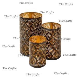 Juego de diferentes tamaños de tres soportes votivos en metal votivo de color negro y dorado para uso en decoración del hogar - Product Image 1