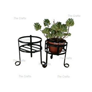 Juego de dos estantes para macetas de hierro de la más alta calidad para decoración de jardín, soporte para macetas al aire libre a precios mayoristas - Product Image 1