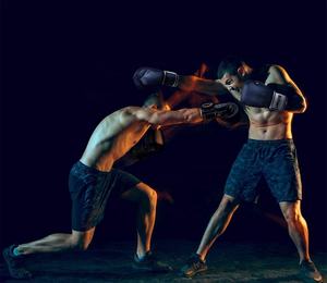 ถุงมือหนังสำหรับชกมวยและฝึกมวยไทยผลิตภัณฑ์สำหรับศิลปะการต่อสู้เพื่อฝึกมวยไทยมีหลายแบบ - Product Image 5