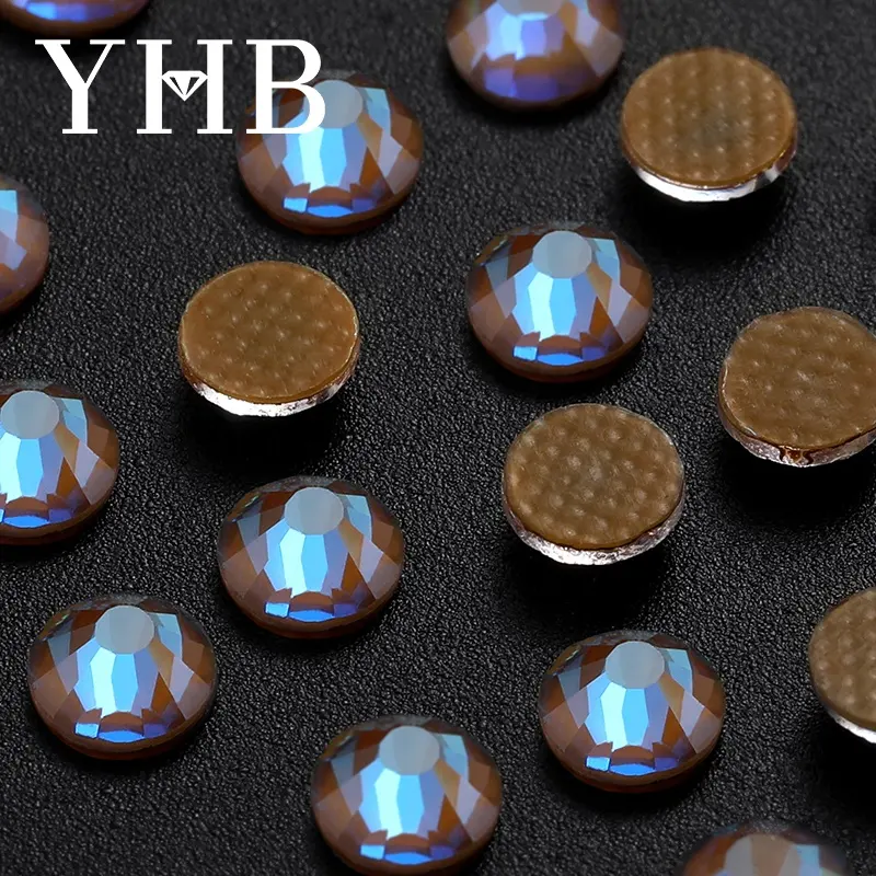 New Product Y133D Loose Glass Strass Crystal Flatback Hot Fix Nail Art Rhinestones