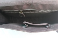 Tas Selempang Kulit Asli Pria Warna Cokelat Untuk Penggunaan Sehari-hari di Kantor dan Bisnis