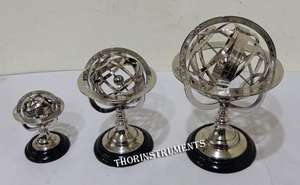Latón antiguo Armillary Globe Table Top Nautical Set de 3 Navidad Halloween Graduación Pascua Año Nuevo Decoración Hecho Madera Metal - Product Image 3