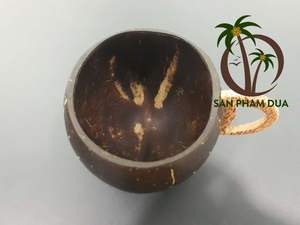 ชุดถ้วยน้ำมะพร้าวธรรมชาติพร้อมช้อนจากเวียดนามถ้วยคุณภาพสูงเป็นมิตรกับสิ่งแวดล้อมและยั่งยืนแบรนด์ COCO-ECO - Product Image 6