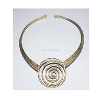 Double chaîne cubaine tissée personnalisée pour homme, collier plaqué or véritable, ras du cou, pierre, laiton antique