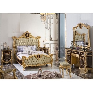 Juego de Muebles de Dormitorio Majesty Tallados a Mano, Madera de Teca de Lujo, Modernos, Duraderos, Tamaño y Color Personalizables, Alta Calidad - Product Image 1