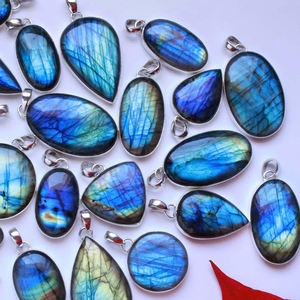 Labradorite <b>Beads</b> Labrador Necklace Iced Out Pendant 18 k Gold Plated Heart Pendant Necklace <b>Sterling</b> <b>Silver</b> <b>Bracelet</b> <b>Beads</b> - Product Image 3