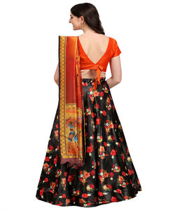 Impression numérique exclusive en satin de soie du Japon avec tissage zari travail lehenga choli avec dupatta prix de gros vêtements ethniques - Product Image 2