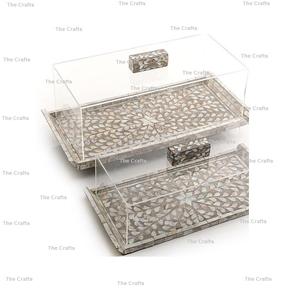 Plateau de service en bois et nacre au design fantastique avec couvercle en acrylique, lot de deux, plateau décoratif pour chocolats - Product Image 2