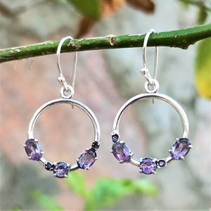 Boucles d'oreilles pendantes en argent sterling 925 Améthyste naturelle Pierre précieuse bleue à facettes plaquée or Conception de goutte élégante Fournisseurs directs - Product Image 1