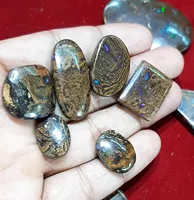 بولدر أوبال كابوشون الحجر ، صنع المجوهرات حجم الحرة الجملة لوط العرض