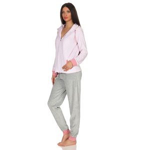 Chándales de lana con bordado personalizado para niñas, fabricante de Pakistán - Product Image 3