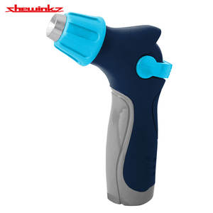 หัวฉีดน้ำพ่นแบบปรับได้ ผลิตจากโลหะผสมสังกะสีคุณภาพสูง ควบคุมด้วยนิ้วหัวแม่มือ ปรับรูปแบบการพ่นได้หลากหลาย เหมาะสำหรับใช้งานกลางแจ้งในฤดูร้อน สวนหย่อม - Product Image 2