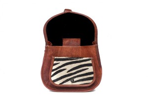 Bolso de mano Vintage de cuero genuino para mujer con cierre de sillín, bandolera de moda y diseño con estampado de animales - Product Image 4