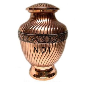 Urnes funéraires en métal de haute qualité, design unique, finition antique, urnes de crémation de qualité supérieure, urnes de crémation gravées pour souvenirs - Product Image 3