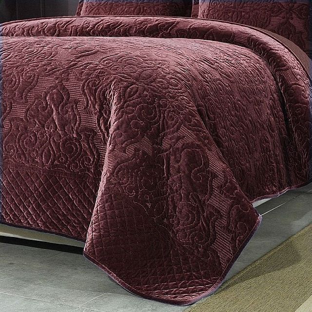 Cotton Velvet Bedspread with luxury and comfort embroidery designs bed sheet for sale