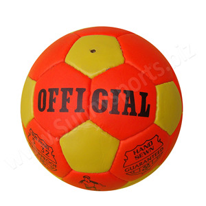 Balón de fútbol personalizado de PVC, Balón de juego de entrenamiento en todos los colores, PU, TPU - Product Image 1