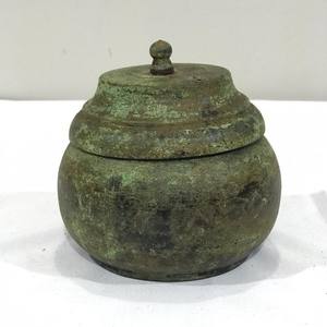 Luxury Empty Unique Metal Green Antique Candle Jars High Quality <b>Table</b> Candle Bowl <b>Matte</b> for Candle Making - Product Image 6