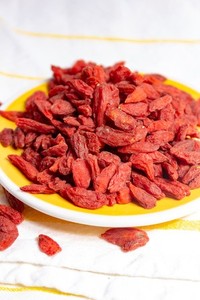 Aceite Portador de Semillas de Baya de Goji Prensado en Frío, Certificado GMP, Mezcla de Aceites Esenciales de Coco, Aguacate, Argán, Semilla Negra y Rosa Mosqueta, de la India - Product Image 2