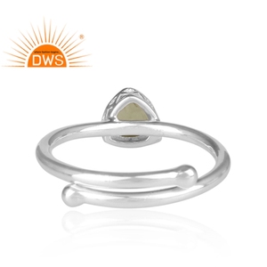 Fine 925เงินสเตอร์ลิงสามเหลี่ยมตัด Peridot แหวนพลอยเครื่องประดับผู้ค้าส่งเครื่องประดับสตรี - Product Image 4