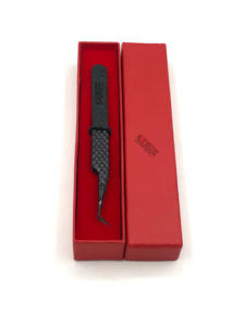 Nouveau Vente en Gros 45 Degrés Noir Plasma Paillettes Finition Acier Inoxydable Extension de Cils Pince à Épiler Logo Personnalisé Instrument de Beauté - Product Image 2