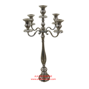 Pièce maîtresse de mariage faite à la main candélabre carré en cristal côtelé avec décoration votive élégante en métal suspendu - Product Image 6