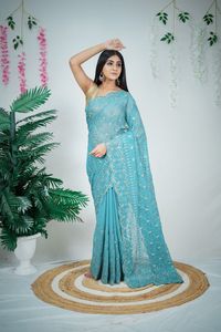 Mayorista de Saris en Calcuta, Sari Azul Bordado a Mano en Georgette - Product Image 4
