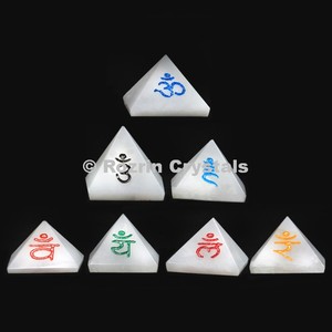 7 Chakra Pyramid set - Product Image 1