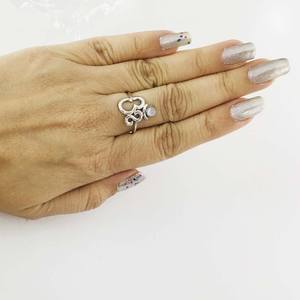 เครื่องประดับชั้นดีทันสมัยสำหรับสุภาพสตรีแหวนเงินประดับเพชรมูนสโตนสไตล์วินเทจแบบฝาปิด - Product Image 5