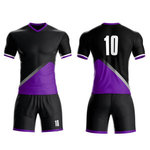 Uniforme de fútbol sublimado, transpirable, de alta calidad y cómodo, diseño personalizado, logotipo y tamaño, color negro y morado - Product Image 1