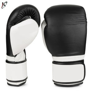 2025 nuevos y cómodos guantes de boxeo deportivos de bajo impacto de alta calidad con logotipo personalizado ropa de lucha para hombres para artes marciales - Product Image 6