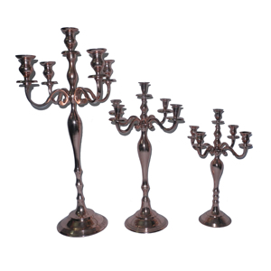 Juego de candelabros de diseño elegante para el hogar de tres candelabros de 5 brazos con candelabro decorativo pulido brillante para el jardín del hogar - Product Image 1