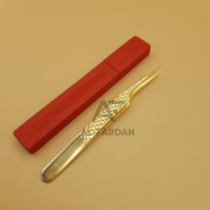 Pinzas de pestañas japonesas de acero inoxidable personalizadas, volumen de pestañas, aislamiento de punta recta, punta de fibra de agarre de diamante chapado en oro - Product Image 1