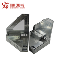 Piège à souris multi-vivants avec couvercle solide et transparent Boîte de capture de rats triangulaire en métal Piège à souris d'angle antiparasitaire sans danger