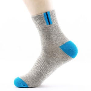 Chaussettes de sport antidérapantes en coton de compression elite pour homme - Product Image 3