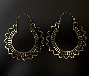 Pendientes grandes de peso ligero geométrico de Color dorado de nueva declaración, pendientes de aro huecos, joyería para mujer - Product Image 2