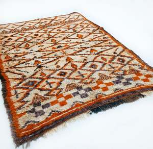 พรมเบนิอูเรน ของตกแต่งบ้าน คุณภาพพรีเมียม - Product Image 1