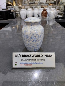 Cherishedly – urne de crémation peinte à la main avec des perles de taille moyenne, présentoir d'enterrement à la maison, fournitures d'enterrement, brasworld inde - Product Image 2
